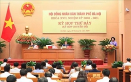 Ha Noi approves 20 resolutions, defers two metro rail mechanisms
