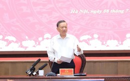 Top leader urges Ha Noi to pursue faster, higher-quality growth