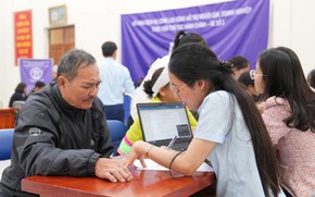 Đưa ‘dịch vụ công lưu động’ đến phục vụ đồng bào dân tộc thiểu số