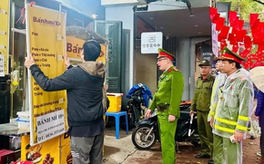 H&#224; Nội gỡ điểm nghẽn về trật tự đ&#244; thị: L&#224;m đến đ&#226;u, dứt điểm đến đ&#243;