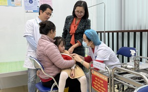 Tăng cường tiêm vét cho trẻ em trong chương trình tiêm chủng mở rộng