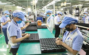 Thực hiện ch&#237;nh quyền 2 cấp: Th&#234;m ‘c&#250; h&#237;ch thể chế’ để ph&#225;t triển kinh tế Thủ đ&#244;