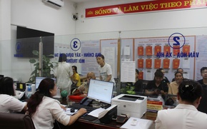 H&#224; Nội: Tr&#234;n 4.400 người hoạt động kh&#244;ng chuy&#234;n tr&#225;ch ở cấp x&#227; sau sắp xếp