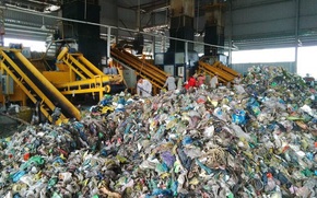 N&#226;ng cao hiệu quả quản l&#253;, minh bạch chi ph&#237; c&#244;ng t&#225;c xử l&#253; r&#225;c thải sinh hoạt