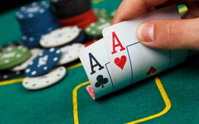 H&#224; Nội sẽ kiểm tra, xử l&#253; hộ kinh doanh “Dịch vụ tr&#242; chơi tr&#237; tuệ Dragon Poker”