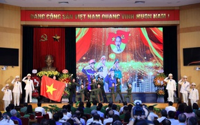 Hoàn Kiếm phải trở thành địa bàn tiêu biểu về an ninh, an toàn, kỷ cương, văn minh và thân thiện