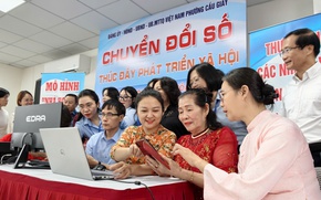 Phường Cầu Giấy đưa dịch vụ công trực tuyến về cơ sở qua mô hình "Nhà họp số"