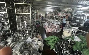 H&#224; Nội ph&#225;t hiện hơn 16.000 sản phẩm giả nh&#227;n hiệu YONEX