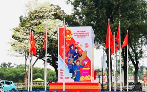 Hà Nội: Treo cờ Tổ quốc chào mừng Ngày bầu cử