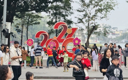 Ha Noi served 560,000 holiday-makers during 2026 New Year break 