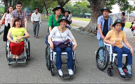 Ha Noi issues support plan for people with disabilities
