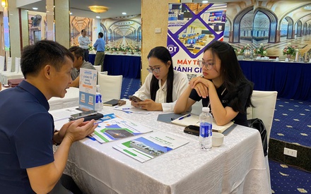 Kết nối doanh nghiệp với nh&#224; trường để ph&#225;t triển nh&#226;n lực c&#244;ng nghiệp chủ lực