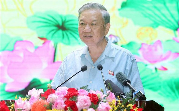 Party chief meets with local voters ahead of 15th NA’s 10th session