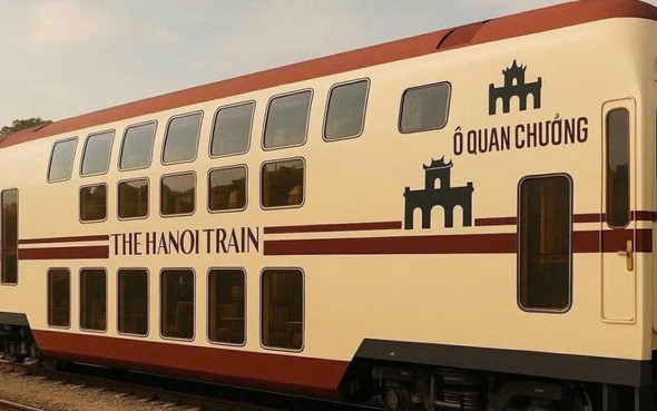 Heritage train offers tourists a new way to explore the capital
