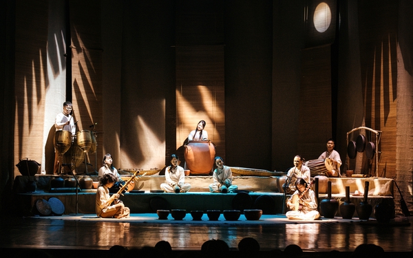 &#39;GOm Show&#39; - Th&#234;m sản phẩm du lịch đ&#234;m độc đ&#225;o ở H&#224; Nội