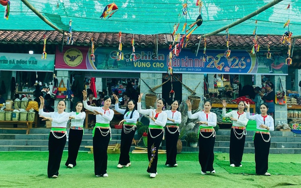 ‘Tết bản làng’ tại Làng Văn hóa - Du lịch các dân tộc Việt Nam