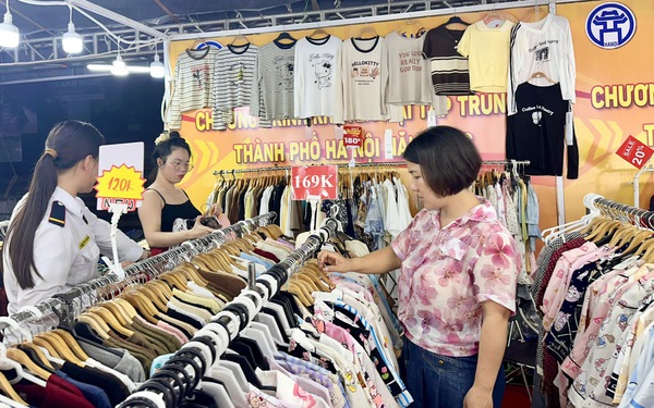 Tăng cường khuyến mại, kích cầu tiêu dùng những tháng cuối năm