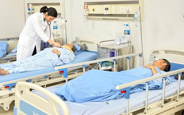 Giữ trọn sức khỏe ngày Tết khi dùng thuốc đều đặn, đúng liều