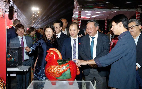 Khai mạc Chương trình Happy Tết 2026: Tết là hạnh phúc