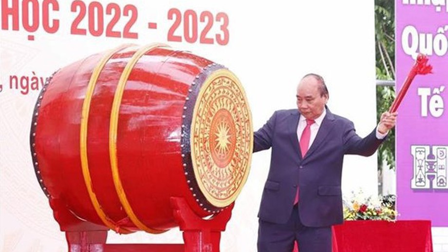President beats drum to launch 2022-2023 academic year