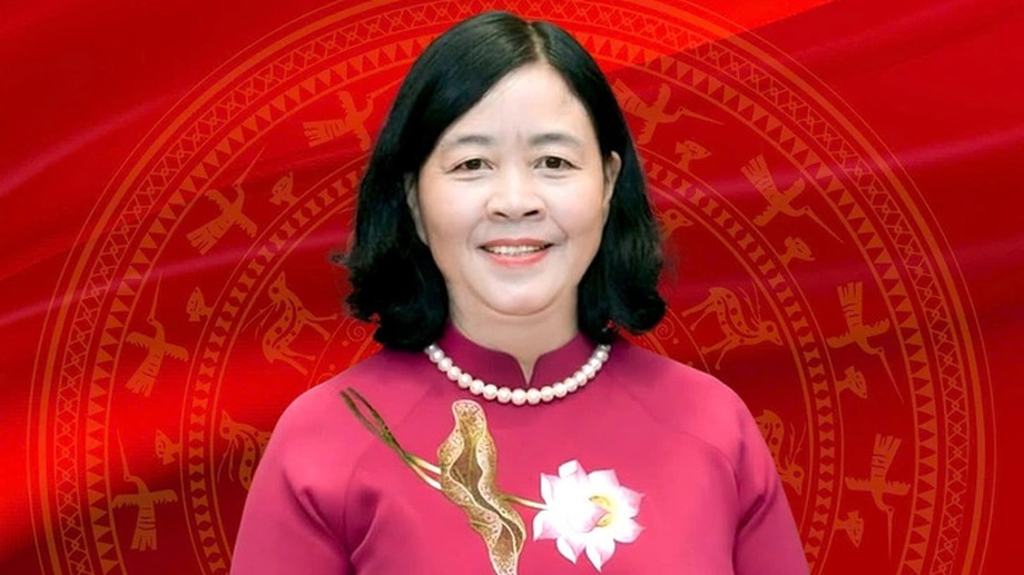 Bui Thi Minh Hoai continues serving as Ha Noi Party Secretary in new tenure