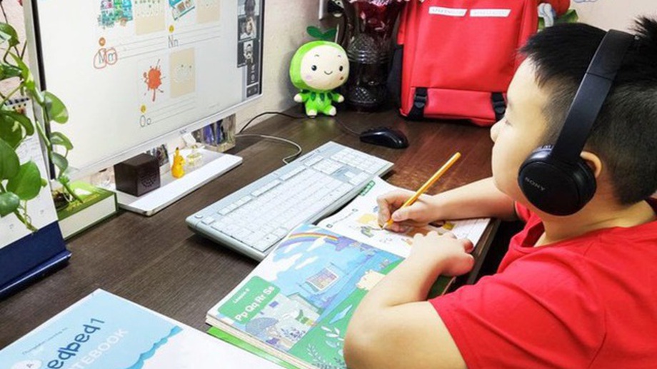 Typhoon Matmo forces local schools to switch to online learning 