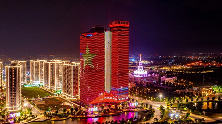 Ha Noi’s socio-economic performance shows strong momentum, resilience
