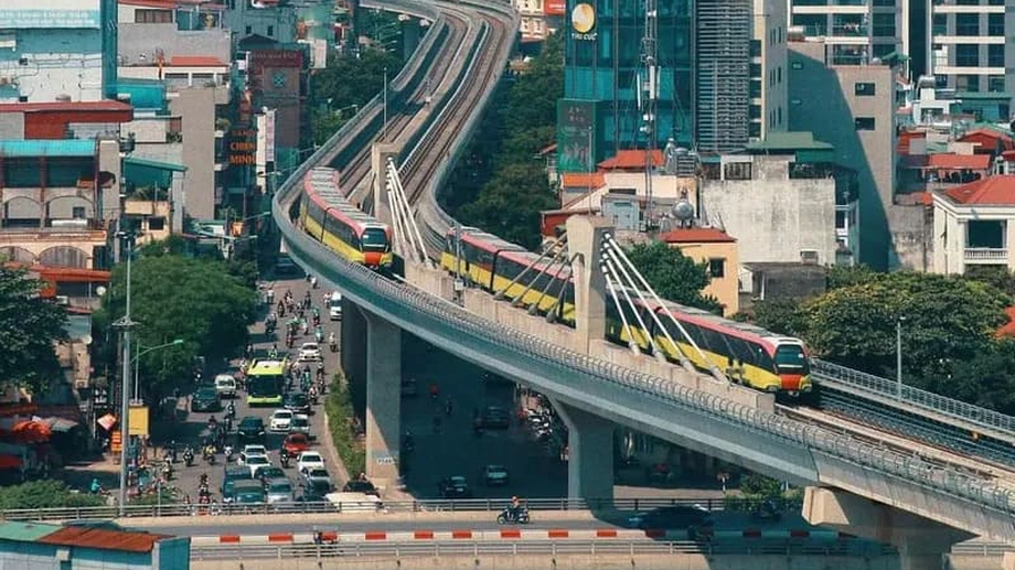 Capital shifts from road-based growth to metro corridors