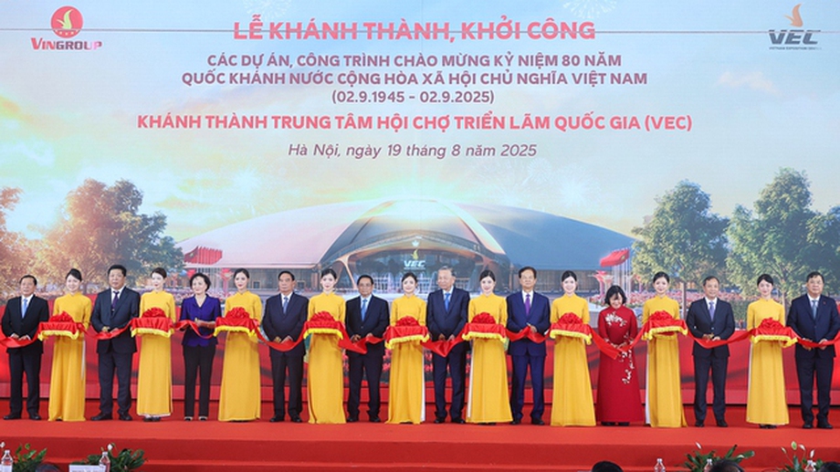 Viet Nam kicks off and inaugurates 250 projects to mark National Day