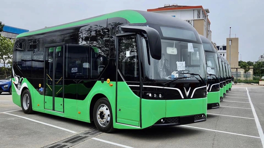 Capital shifts to green buses by 2030