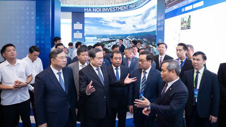 Top legislator: Ha Noi poised for historic breakthrough
