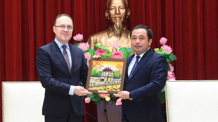 Ha Noi facilitates cooperation and investment by Russian businesses in key sectors
