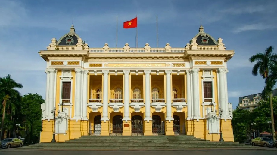 Ha Noi studies underground pedestrian connections around Opera House