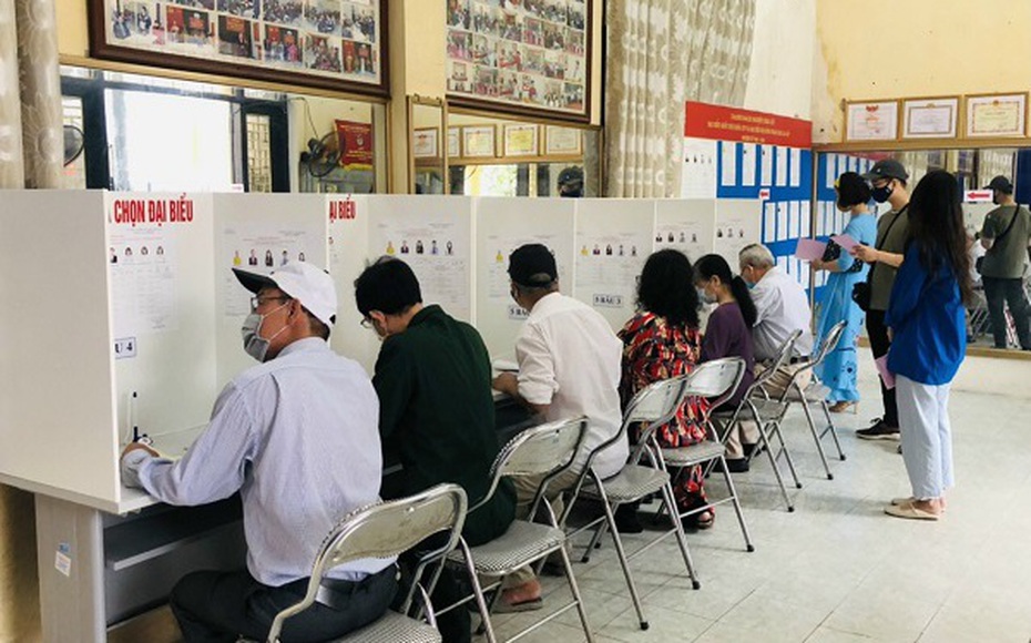 H&#224; Nội sẽ sử dụng cơ sở dữ liệu quốc gia v&#224; ứng dụng VNeID trong lập, in thẻ cử tri