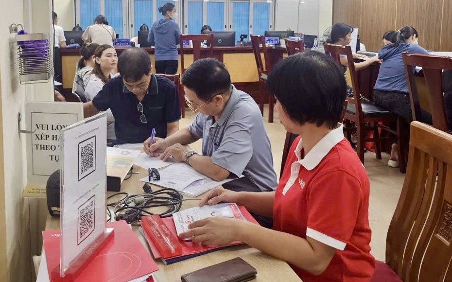 Đẩy mạnh công tác hỗ trợ, tư vấn cho người dân khi thực hiện TTHC