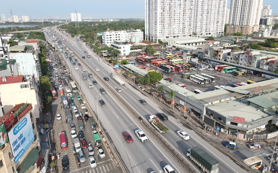 Giao th&#244;ng Thủ đ&#244; th&#244;ng tho&#225;ng đ&#243;n người d&#226;n trở lại sau kỳ nghỉ lễ