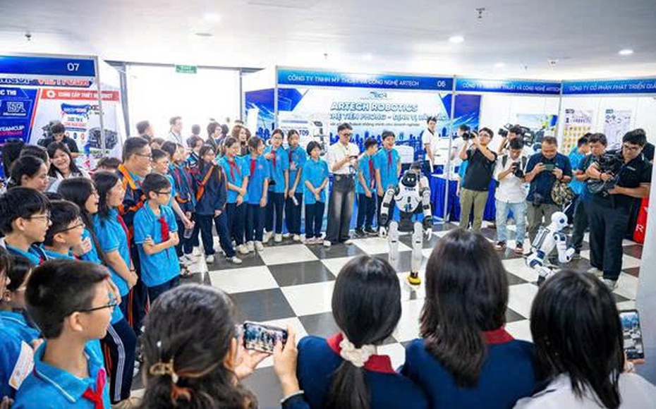 Hà Nội khai mạc Triển lãm Robot, Trí tuệ nhân tạo và STEM năm 2026