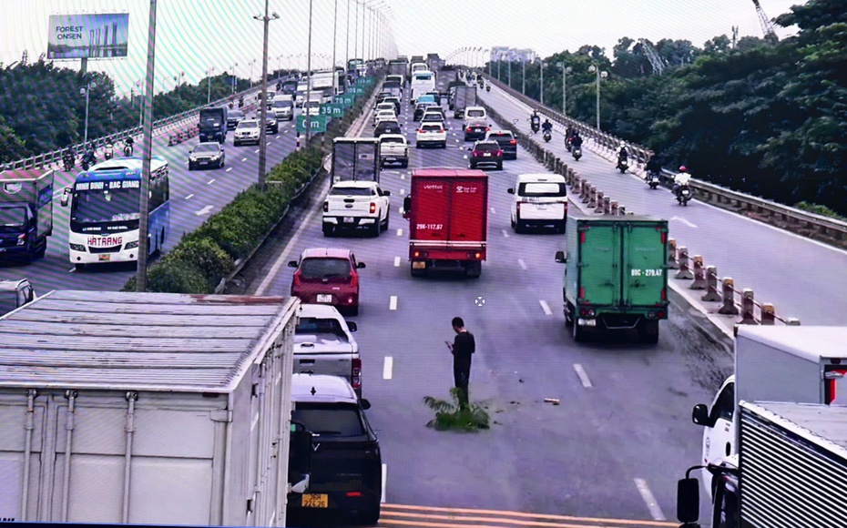 Hà Nội: Camera AI phát hiện hơn 17.000 trường hợp vi phạm giao thông