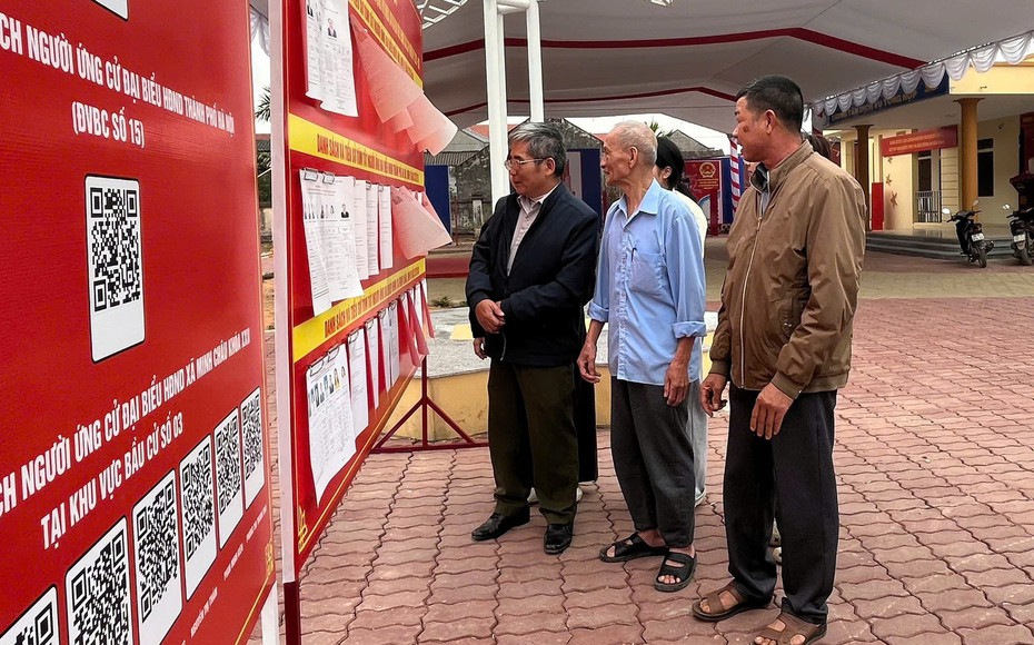 Hà Nội tăng cường ứng dụng công nghệ vào công tác bầu cử