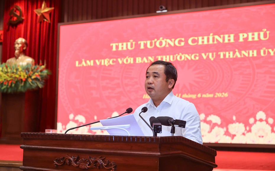 Tập trung tháo gỡ vướng mắc, quyết tâm bứt phá tăng trưởng '2 con số'
