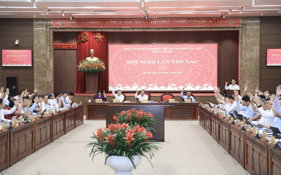 Đảng bộ Hà Nội quyết nghị những vấn đề chiến lược khơi thông nguồn lực, tạo động lực bứt phá phát triển