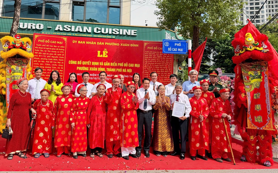 Hà Nội gắn biển tên phố Đỗ Cao Mại tại phường Xuân Đỉnh
